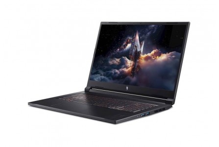 Prenosnik ACER Nitro 17 ANV17-41-R541 R7-260/32GB/SSD 1TB/17,3″QHD IPS 165Hz/RTX 5060/W11