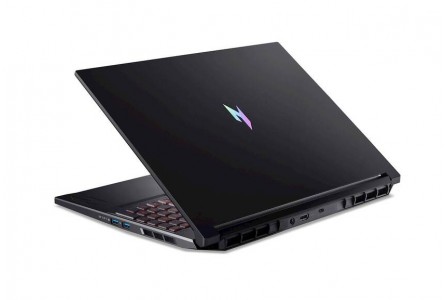 ACER Nitro V 16 ANV16-42-R15G Ryzen 7 260/32GB/SSD 1TB/16″ WUXGA IPS 180Hz/RTX 5060/W11/AI