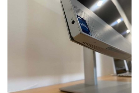 Računalnik HP EliteOne 870 G9 AiO Demo |  i7-13700 | 32 GB RAM | QHD | RTX 3050