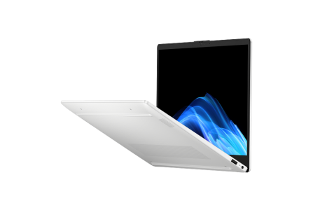 Prenosnik HP OmniBook 3 NGAI 15-fn0007ne | Ryzen AI 5 340
